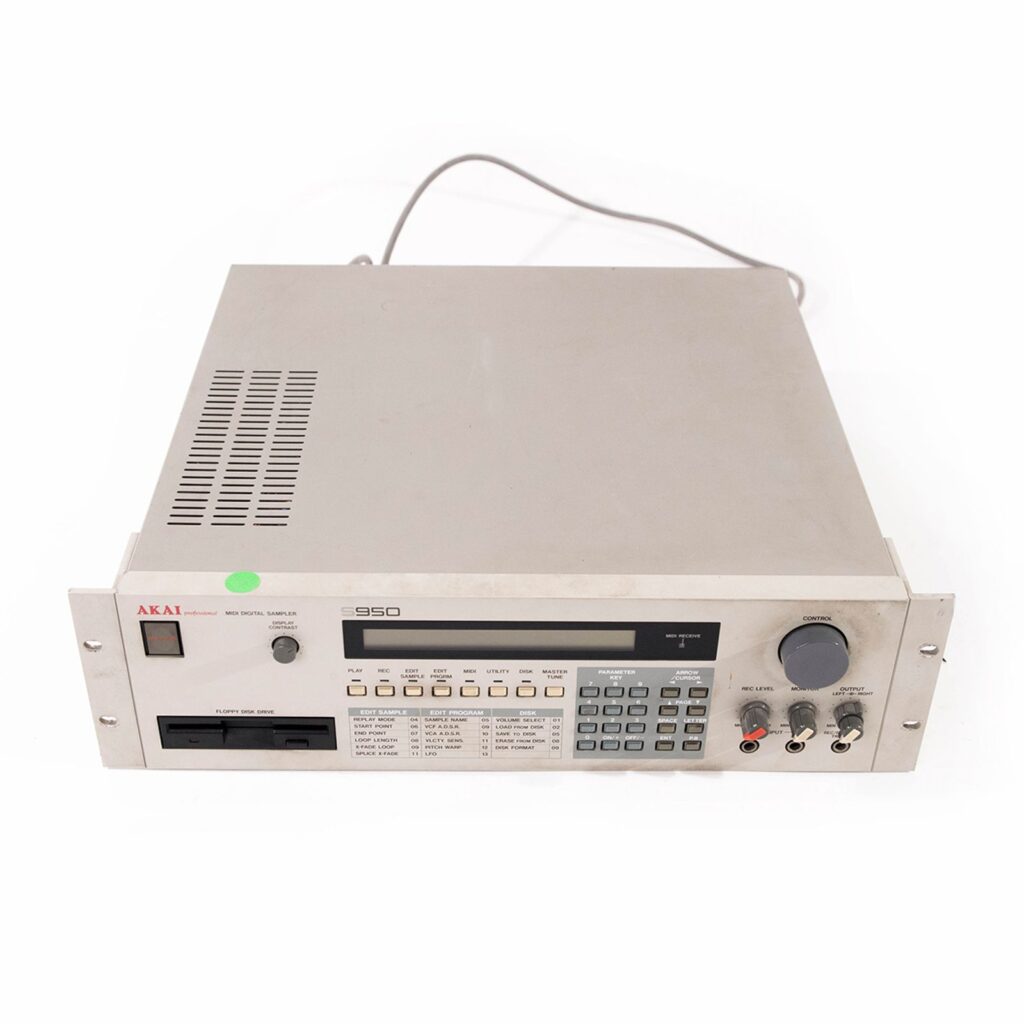 Akai S950